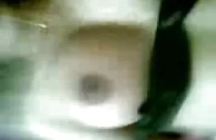 एमेच्योर किशोर एक सेक्सी मूवी दिखाओ सेक्सी मूवी मौखिक खेल खेलते हैं