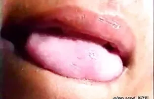 लाल पोशाक सेक्सी फिल्में बीपी में गोरा आपको प्रसन्न करेगा
