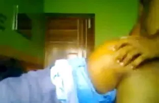 भालू बाहर सेक्सी मूवी छोटी