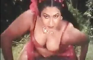 एकल बेब उसे सेक्सी फिल्म फुल वीडियो योनी की मालिश पर मशीन