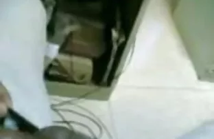 शर्मीली पोस्ट सेशन तमिल सेक्स मूवी वह ग्लास खिलौना खेलने
