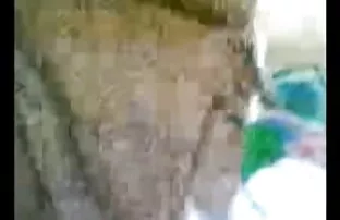 लेस्बियन सार्वजनिक विदेशी सेक्सी मूवी मंच पर