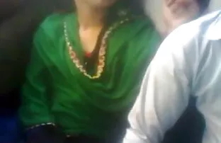 हस्तमैथुन लड़की लंड थपथपाते हुए भोजपुरी हॉट सेक्स मूवी
