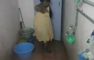 मेरे कदम बेटी नाटकों वीडियो गेम गर्ल्स हॉस्टल सेक्सी मूवी नग्न