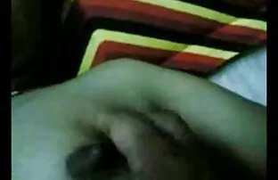 बस इसे उसके बट में चिपका अंग्रेजी सेक्स मूवी दें ।