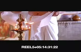 बहुत खूबसूरत सुनहरे बालों वाली संभाल कामसूत्र सेक्सी मूवी और Dildo के खेलने ज