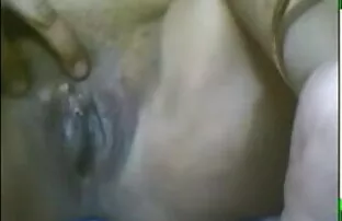 एशियाई वह बड़े स्तन के साथ झटके और उसके स्कूल सेक्सी मूवी हाथ झटके