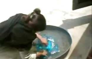तीन सीधे जैक बंद दर्ज की गई है, जबकि घर का बना जानवर की सेक्सी मूवी वीडियो