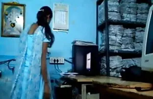 परपीड़क फुल मूवी सेक्सी किशोर