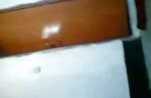 मोटा फूहड़ निगल एक मुर्गा हिंदी सेक्सी पिक्चर मूवी के साथ उसके मुंह और योनी