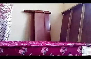 गर्म किशोरों की बेब एक शॉवर में masturbates सेक्सी मूवी लड़की वाली