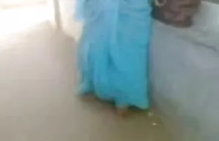 उसके पैरों के साथ धोखा सेक्सी बीएफ हिंदी मूवी देती है