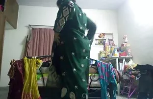 ली के साथ सनी देओल सेक्सी मूवी टोनी 2