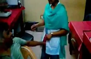 पतला गोरा गड़बड़ हो जाता सेक्सी सेक्सी फिल्म मूवी है और चेहरे की